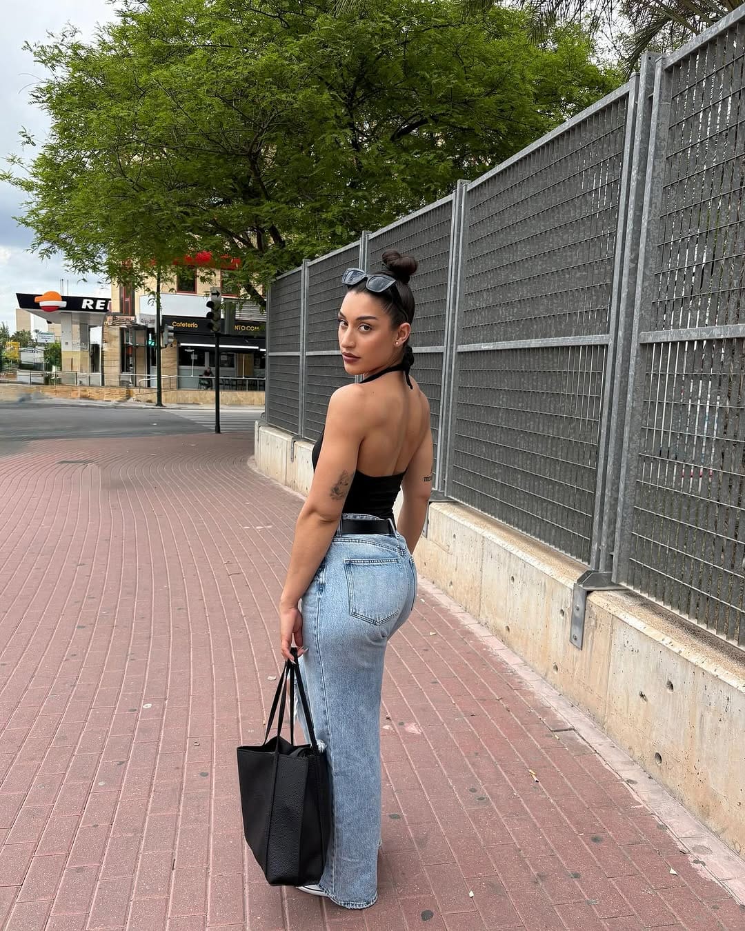 Post 9 by 𝑨𝑵𝑮𝑰𝑬 on Instagram (carousel)