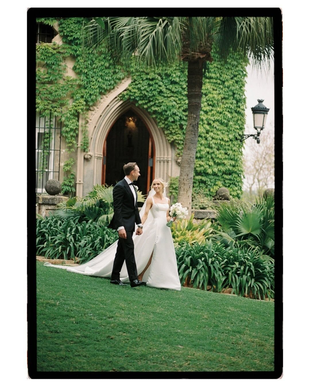 Post 3 by Raquel Castillo - Wedding makeup artist on Instagram (carousel)