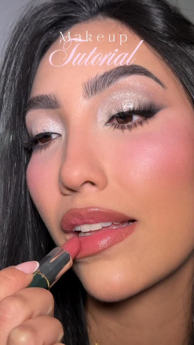 Post 9 by Dulce Jimenez on Instagram (video)