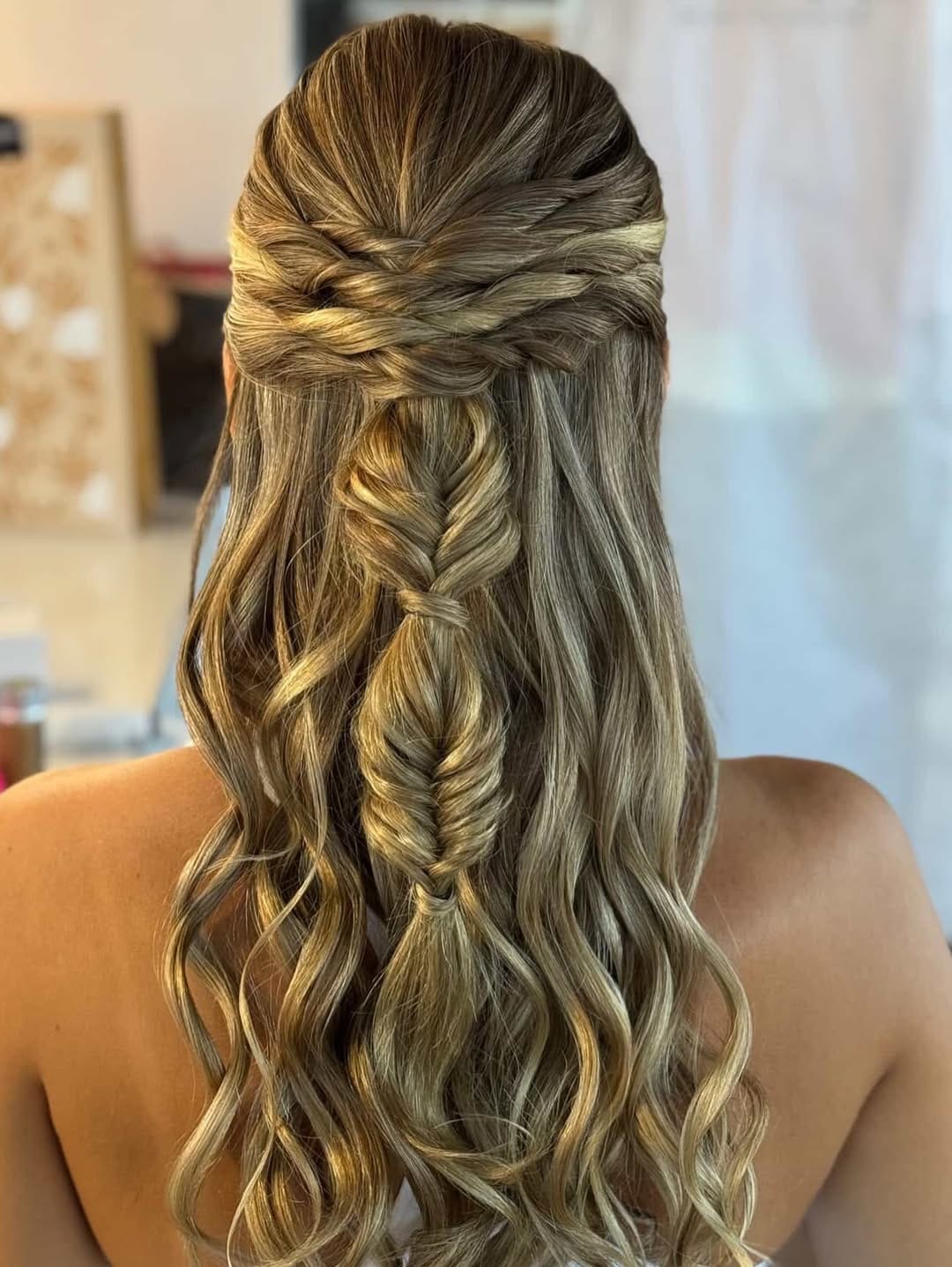 Post 6 by Maquilladora Viña Del Mar on Instagram (carousel)