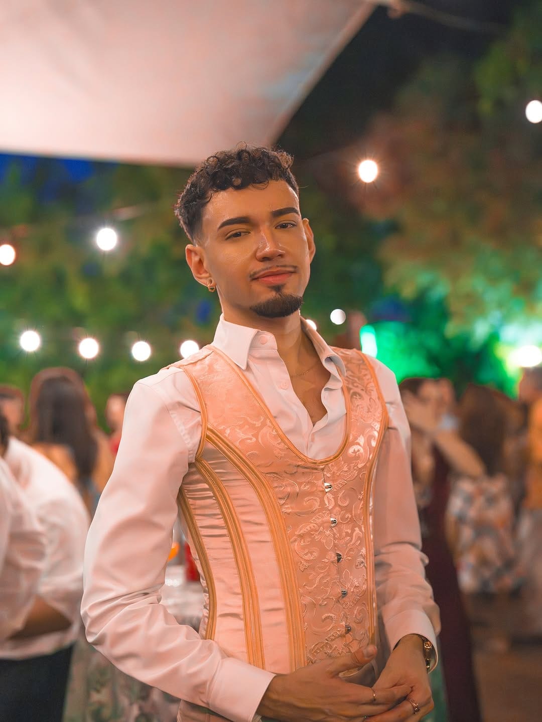 Post 9 by JOSE DAVID on Instagram (carousel)