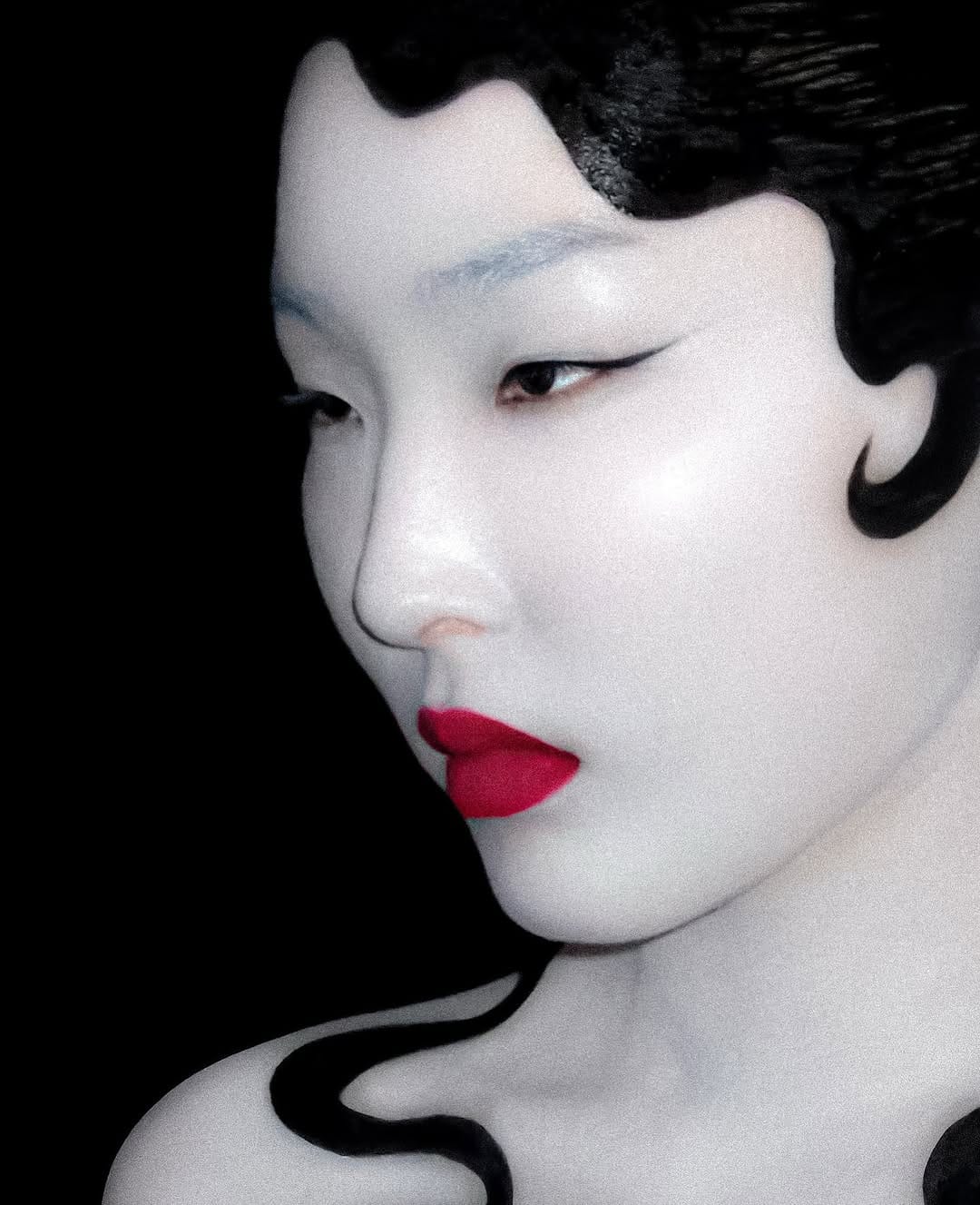 Post 10 by 𝐍   𝐀   𝐒   𝐓   𝐘 on Instagram (image)