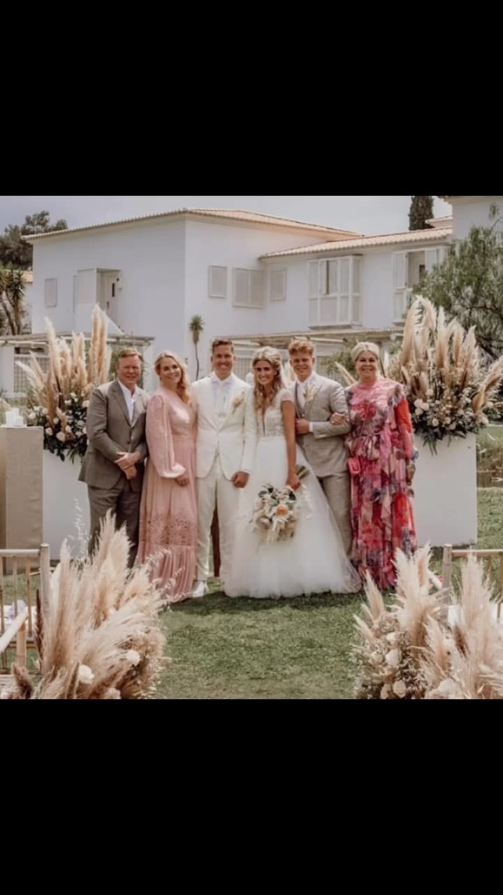 Post 9 by Bartina Koeman on Instagram (video)