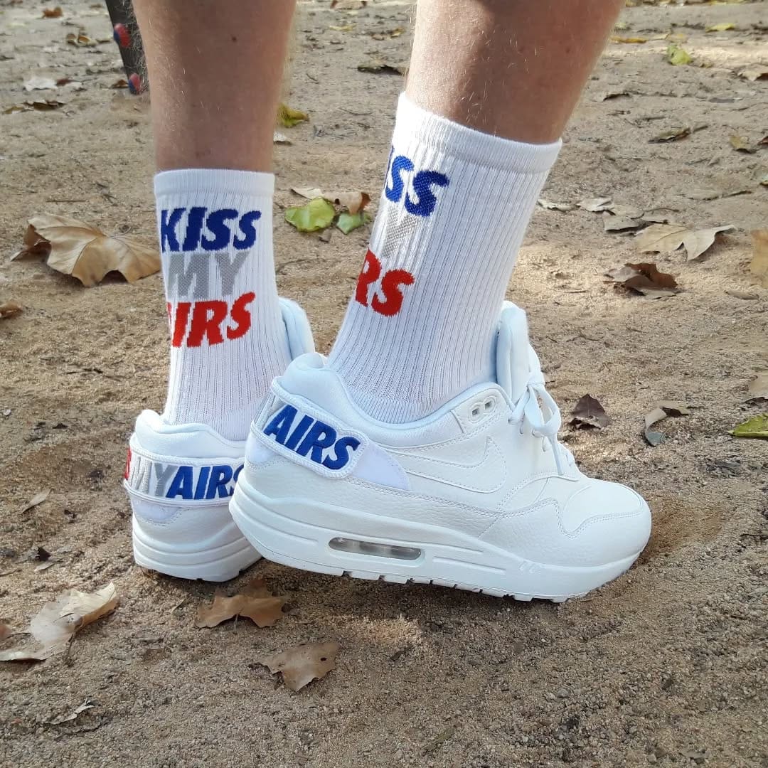 Post 5 by ❤️ Loversneakers.com on Instagram (image)