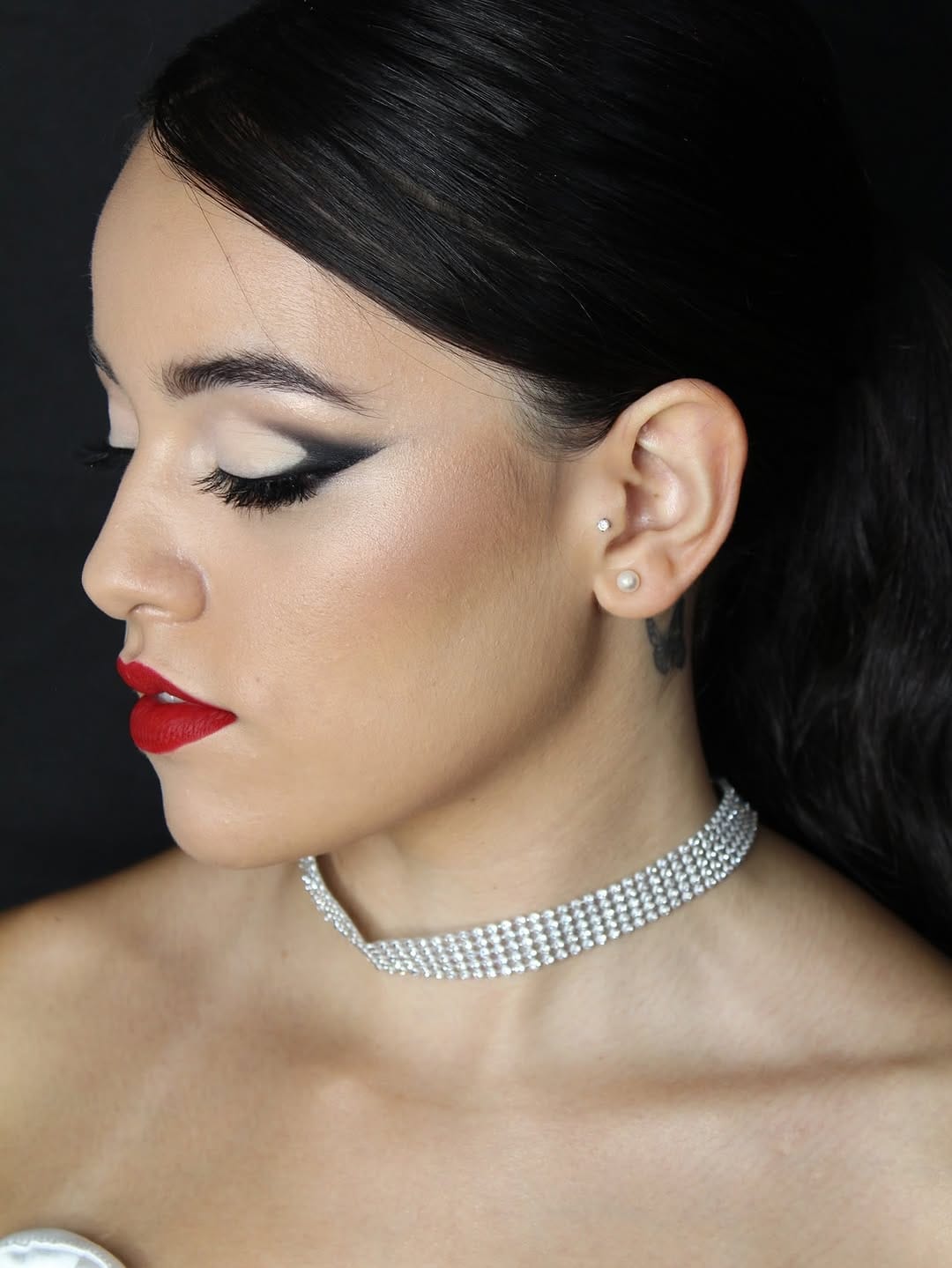 Post 5 by Maquilladora profesional on Instagram (carousel)