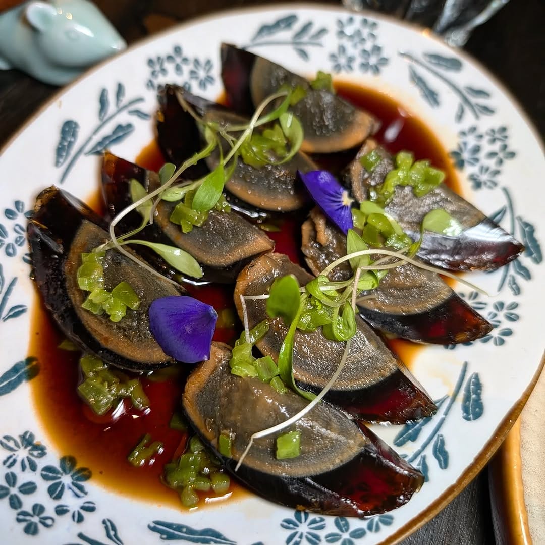 Post 2 by RestaurantGroupie-Food&Travel on Instagram (carousel)