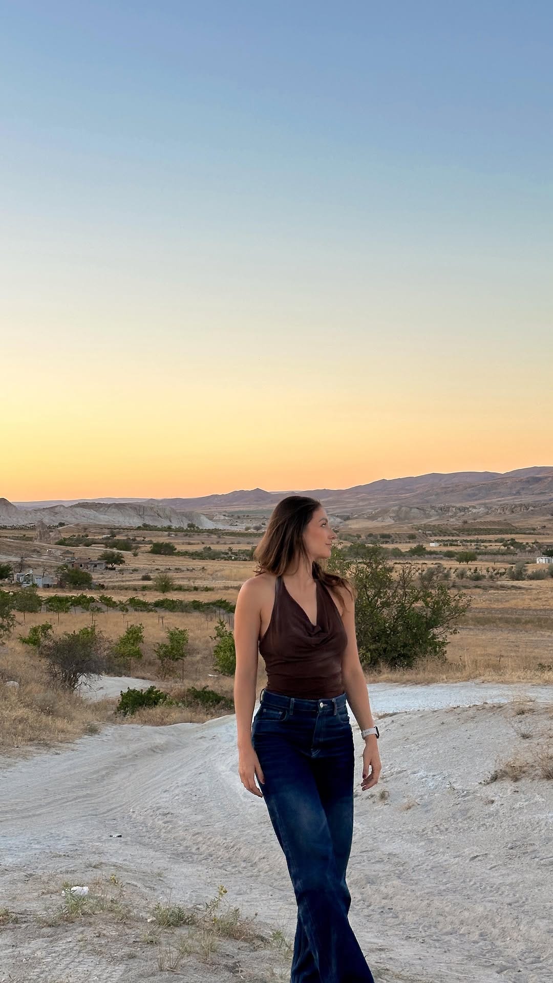Post 4 by Rebe Freer on Instagram (video)