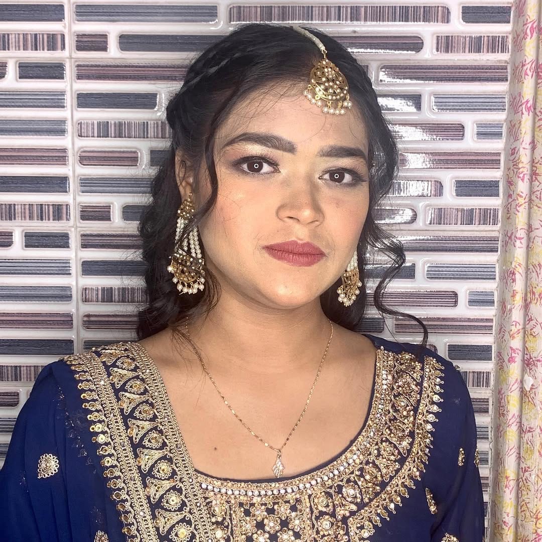 Post 2 by Nuzaira Sayed on Instagram (image)