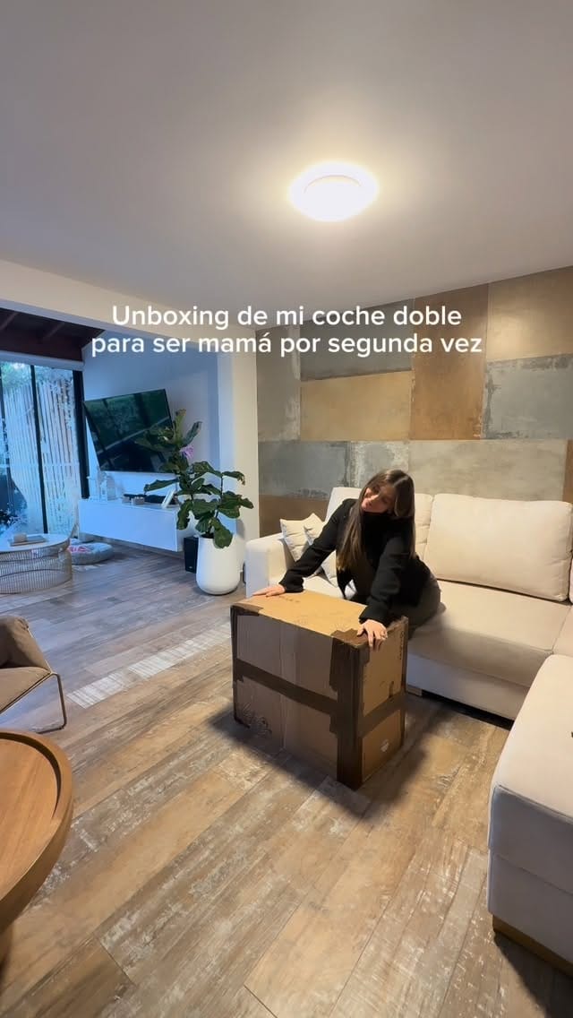 Post 8 by Mariana Valencia Arango on Instagram (video)