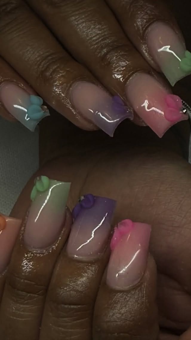 Post 8 by Oahu nail tech📍 on Instagram (video)