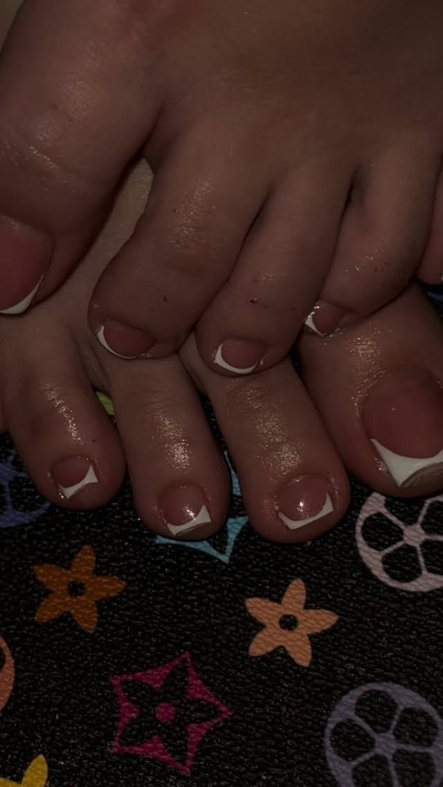 Post 3 by Oahu nail tech📍 on Instagram (video)