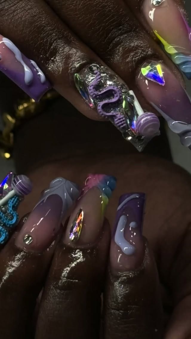 Post 5 by Oahu nail tech📍 on Instagram (video)