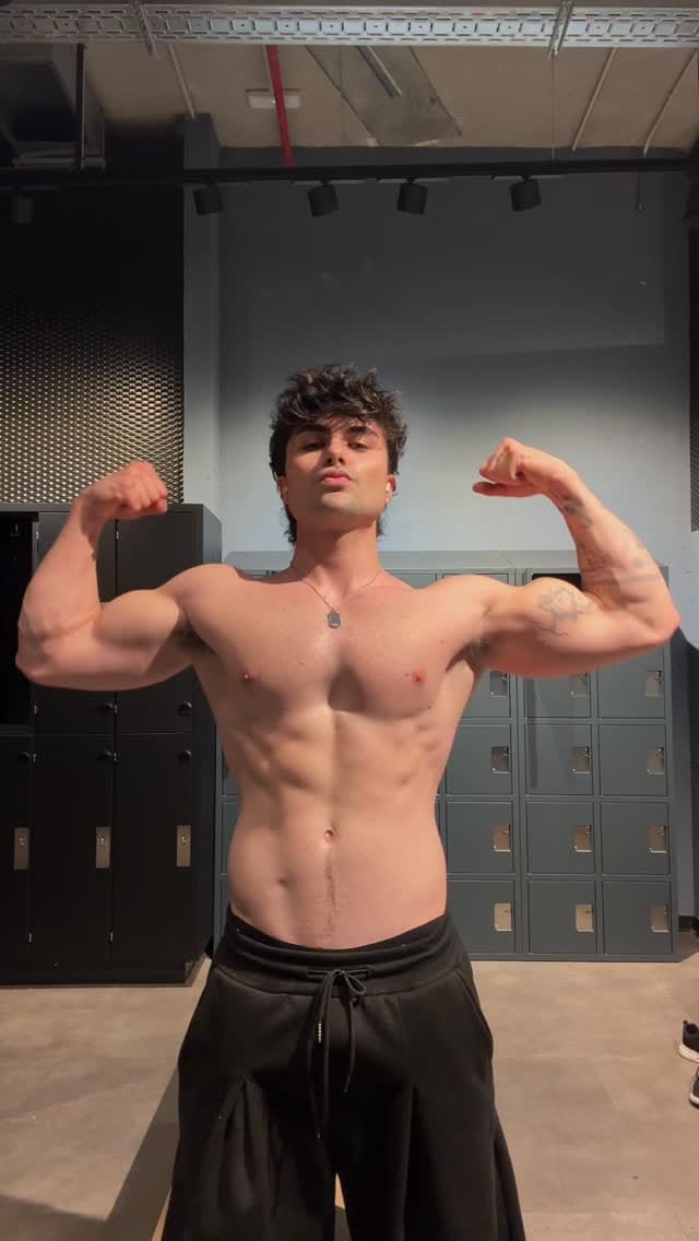 Post 1 by Álvaro López-Sainz on Instagram (video)