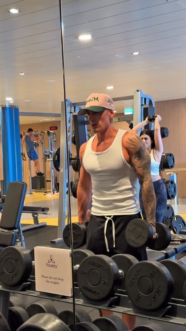 Post 7 by 𝑵𝒊𝒄𝒐 𝑬𝒔𝒄𝒐𝒃𝒊𝒍𝒍𝒂𝒏𝒂 on Instagram (video)