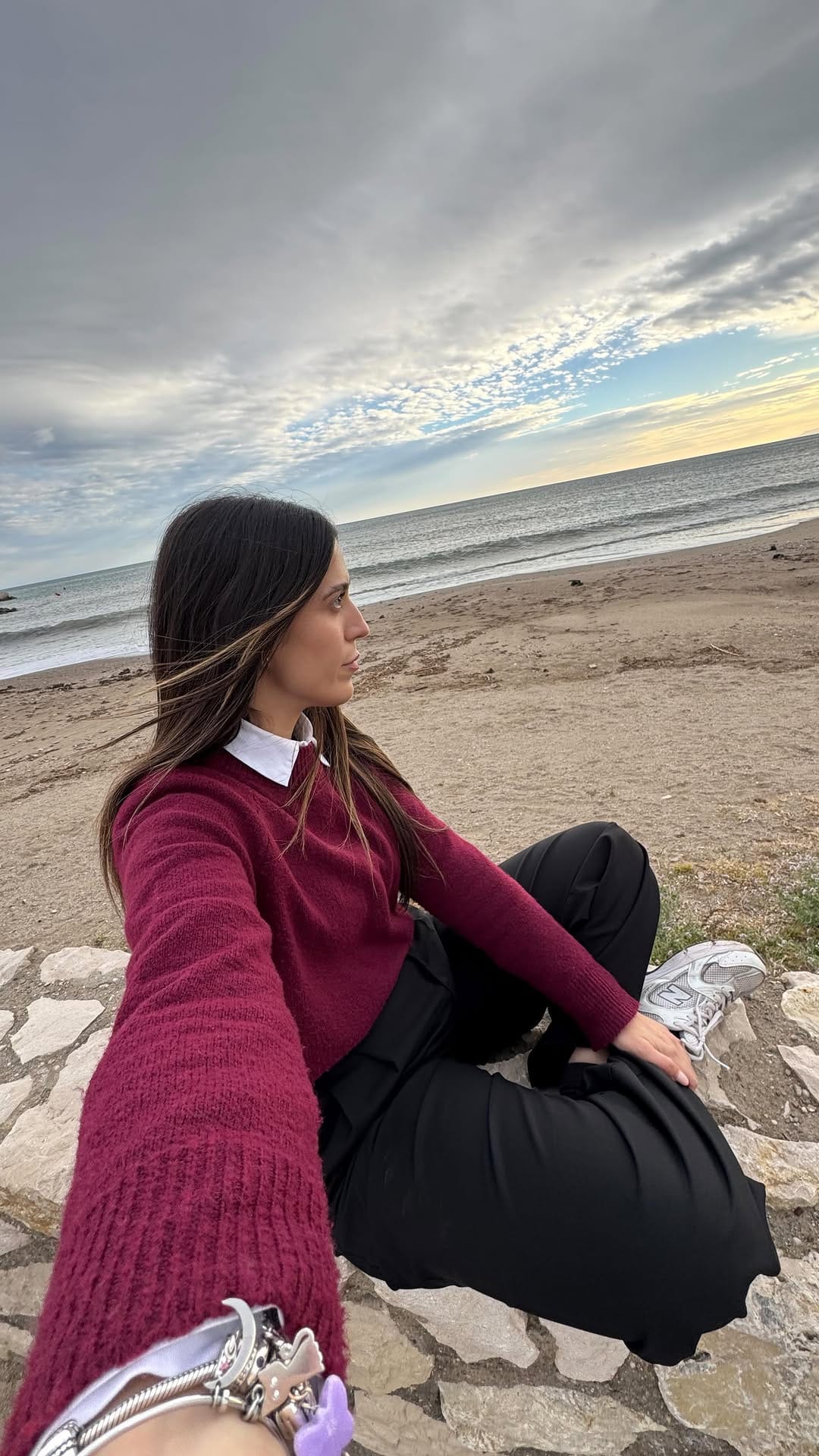 Post 1 by 𝐕𝐀𝐍𝐄𝐒𝐀 𝐃𝐈𝐀𝐙 on Instagram (video)