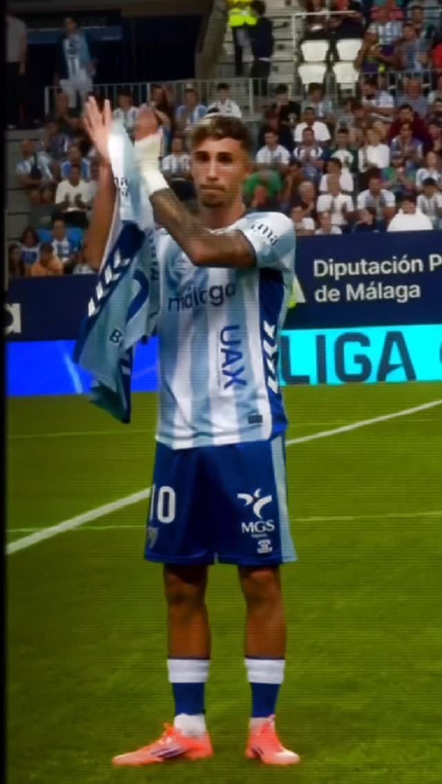 Post 3 by David Larrubia on Instagram (video)