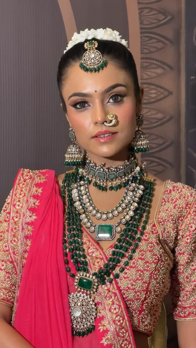 Post 5 by Le Beau Beauty Salon & Bridal Studio on Instagram (video)