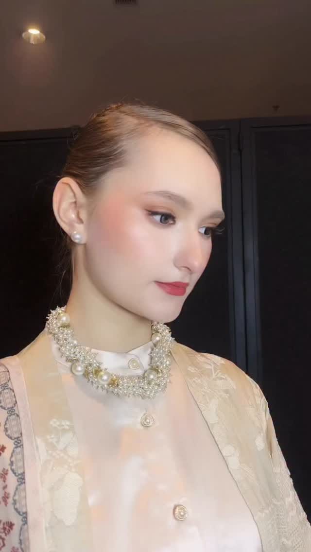 Post 2 by Ika Puspita on Instagram (video)