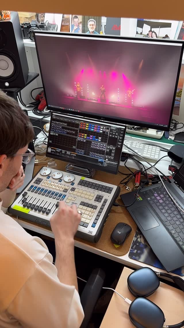 Post 1 by MÀXIM MORALES on Instagram (video)