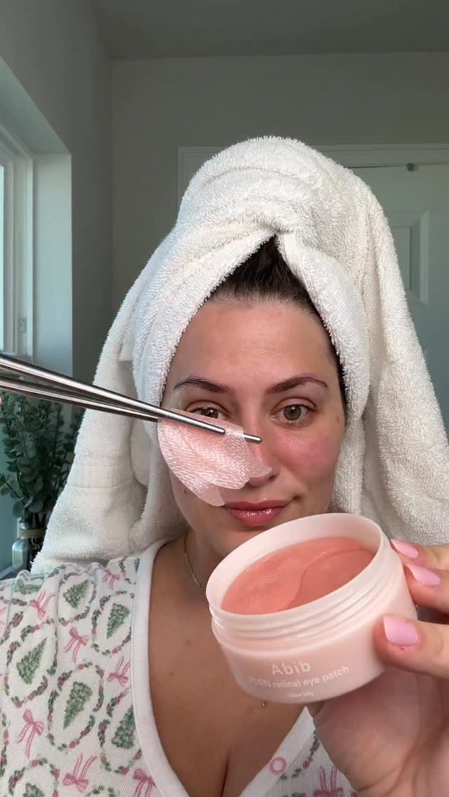 Post 3 by Liset Camacho on Instagram (video)