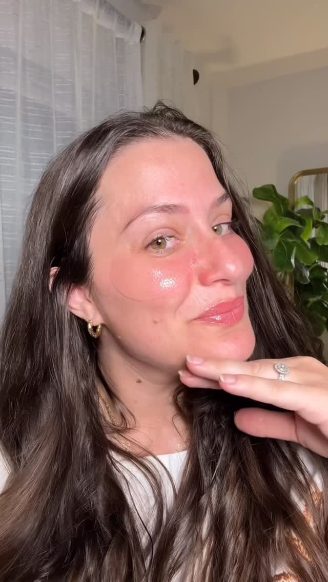 Post 7 by Liset Camacho on Instagram (video)