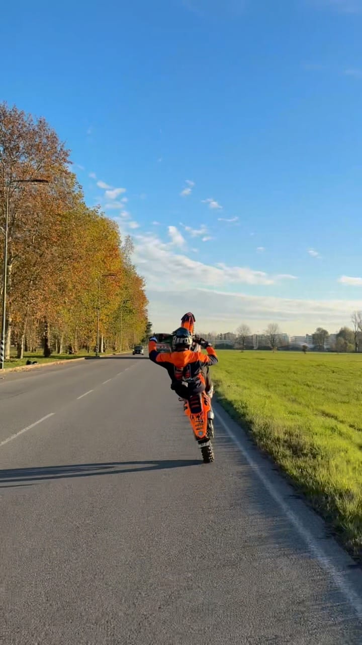 Post 5 by A L E X    M I G U E L 🇪🇸 on Instagram (video)