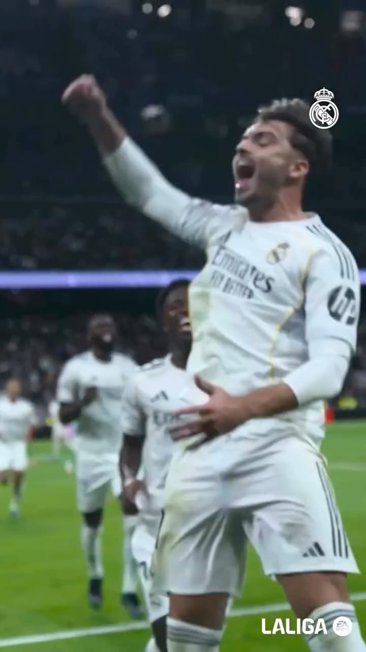 Post 6 by Raúl Asencio on Instagram (video)