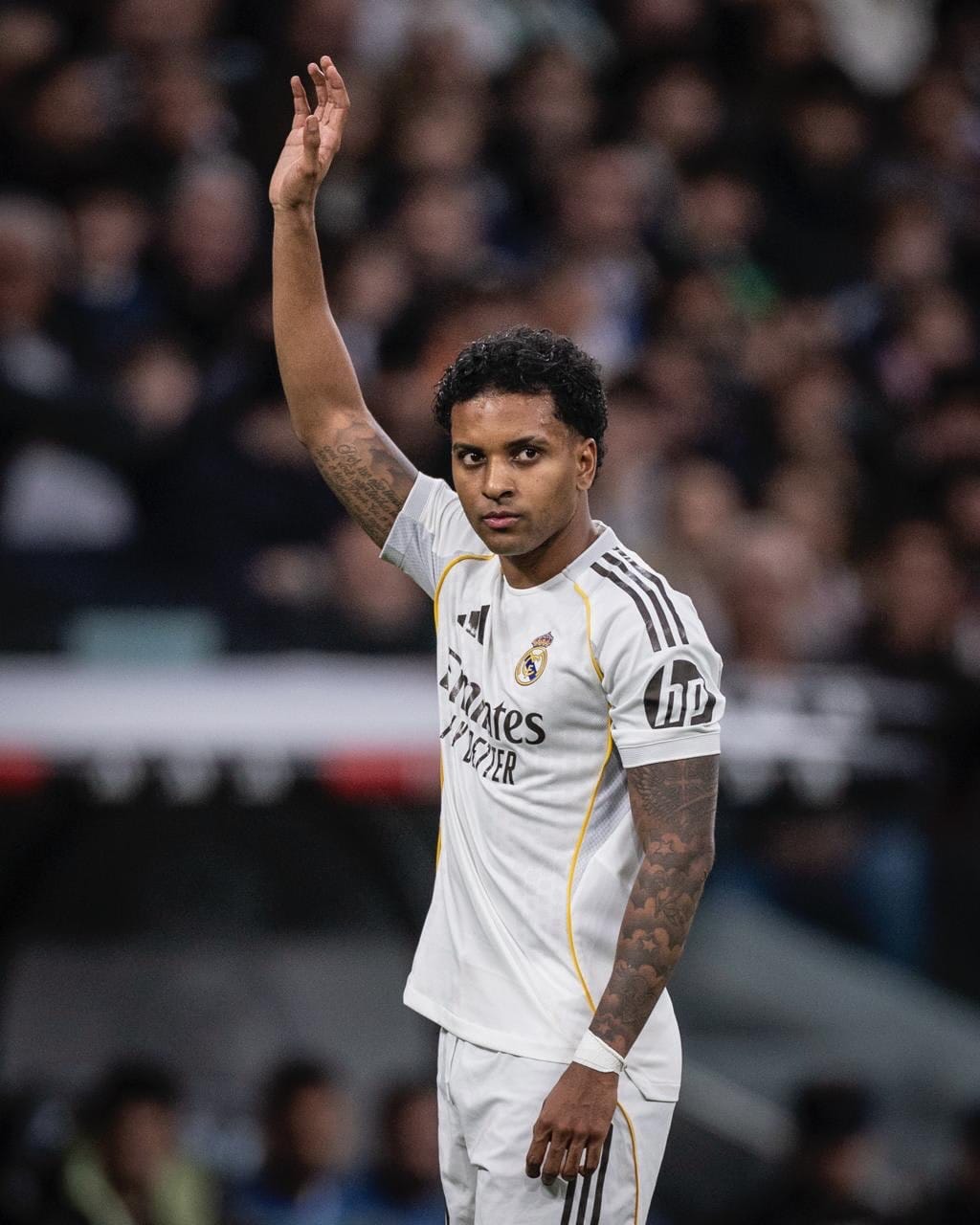 Post 3 by Rodrygo Goes  👐🏾⚡️🇧🇷 on Instagram (carousel)