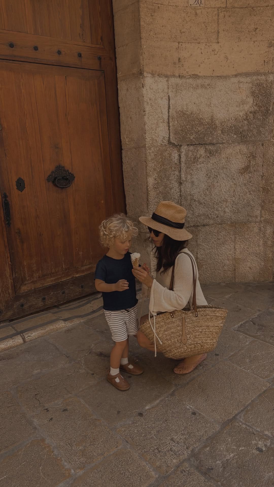 Post 7 by Lauren Resnick on Instagram (video)