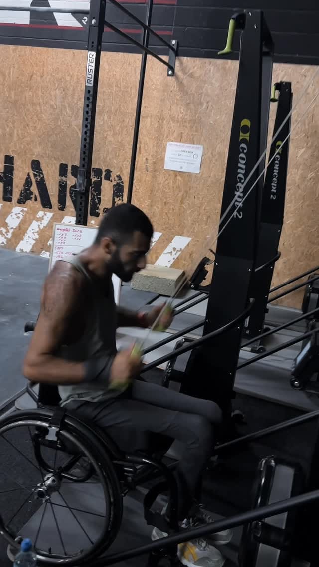 Post 4 by Adnan Almousa Alfermli on Instagram (video)