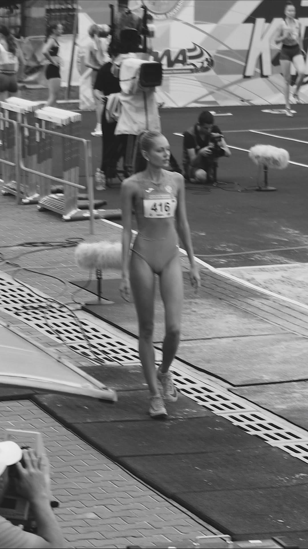 Post 9 by Maria Privalova on Instagram (video)