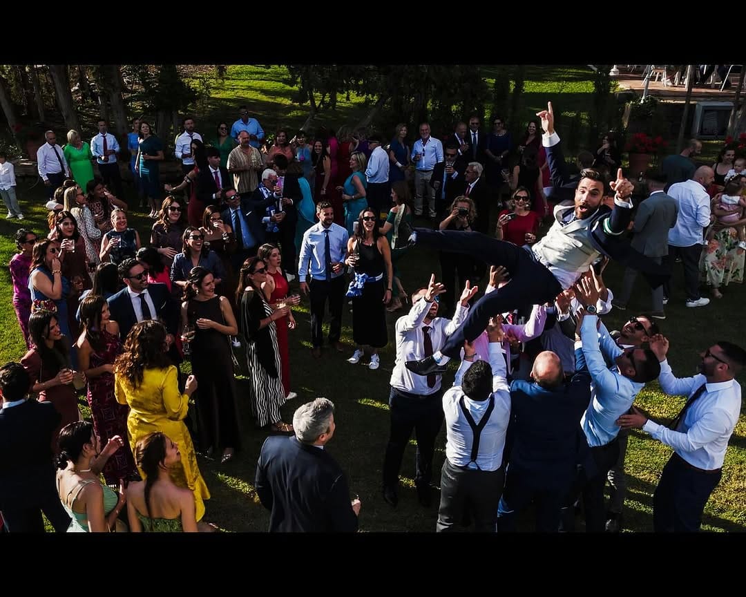Post 8 by Natan & Esther |  Mallorca, Marrakech, BCN Wedding Photographers on Instagram (carousel)