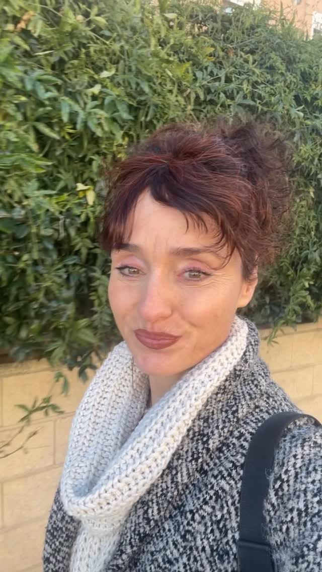 Post 10 by AIYA_Instituto Yoga Y Ayurveda on Instagram (video)