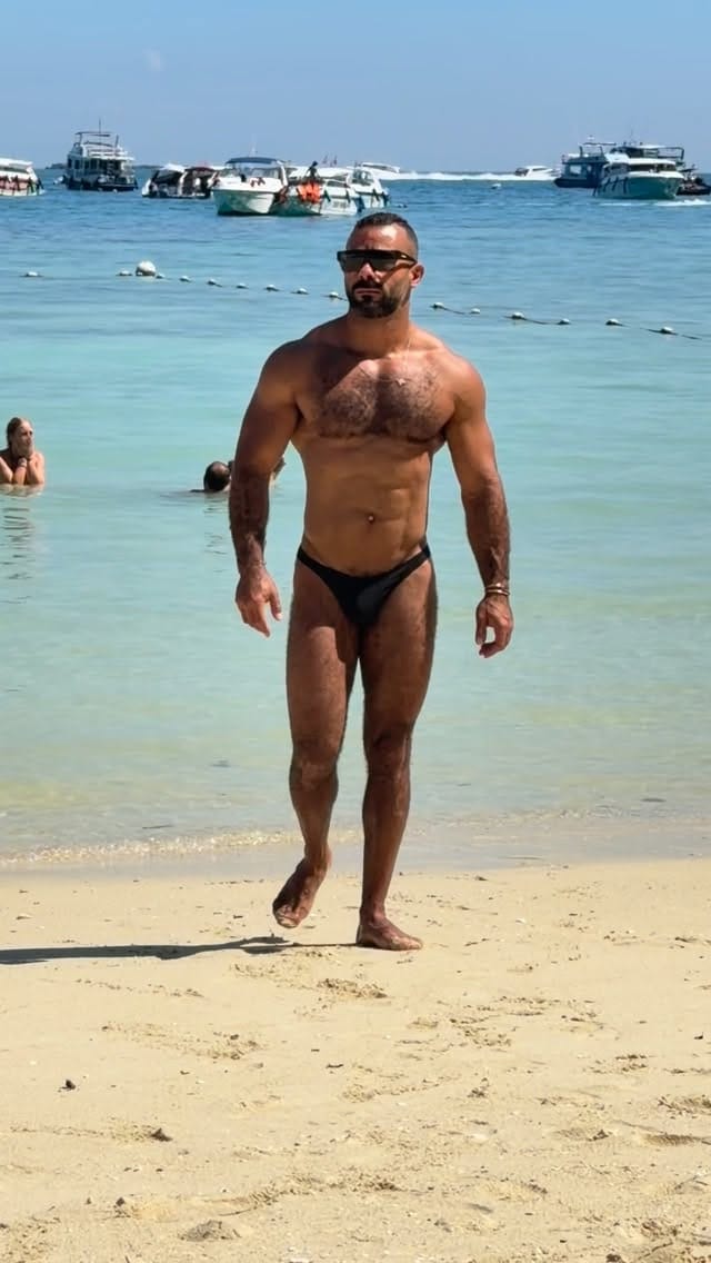 Post 9 by Manuel Alejandro Mira on Instagram (video)