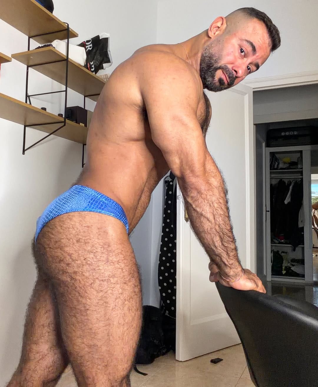 Post 6 by Manuel Alejandro Mira on Instagram (carousel)