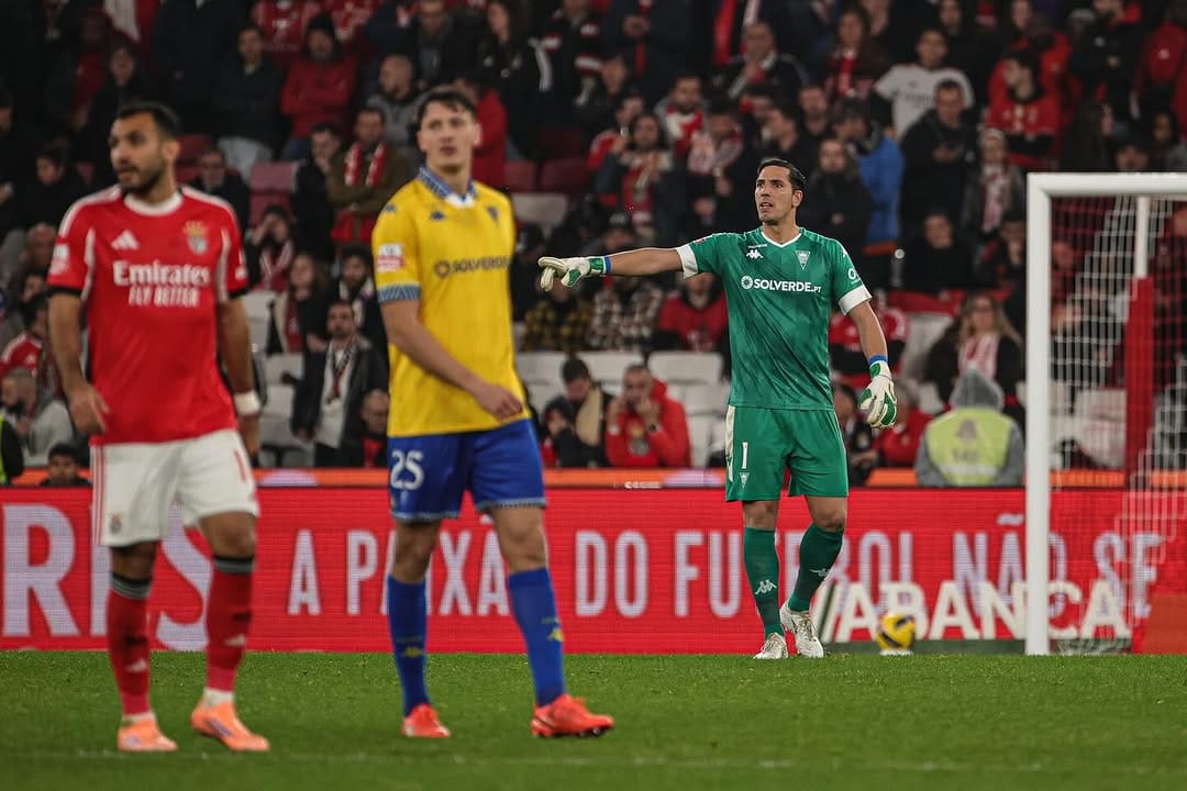 Post 2 by JOEL ROBLES . on Instagram (carousel)