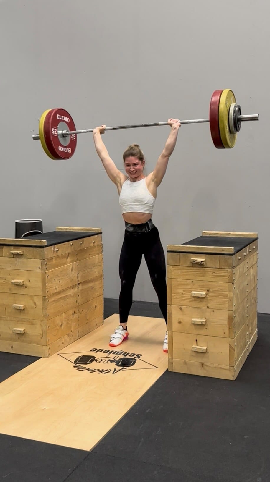 Post 10 by Lena Tomkowiak on Instagram (video)