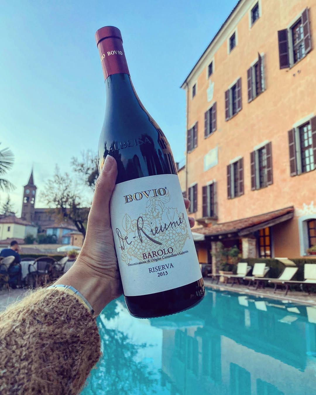 Post 8 by Emma & Jamie 🍷❤️ on Instagram (carousel)