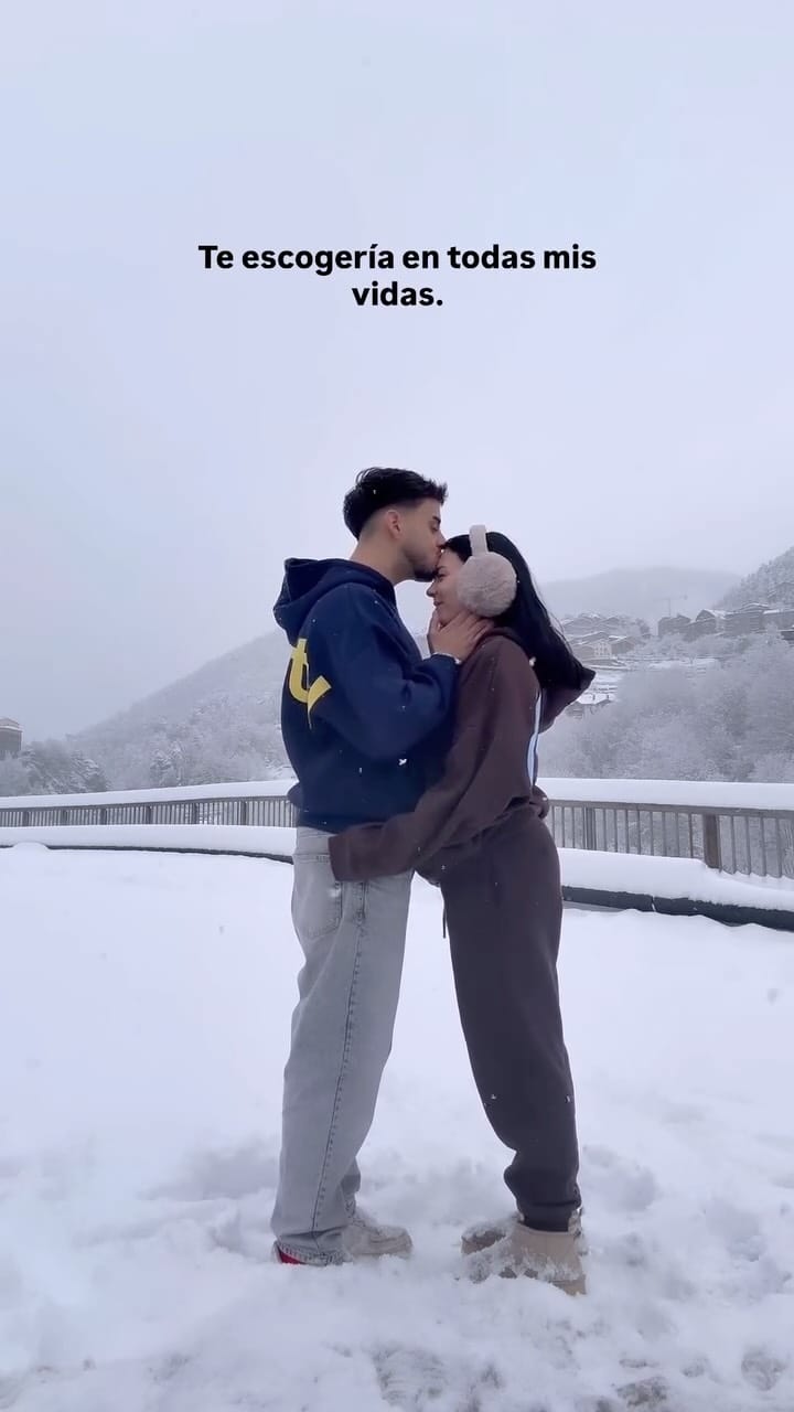 Post 3 by Carla Eixarch on Instagram (video)