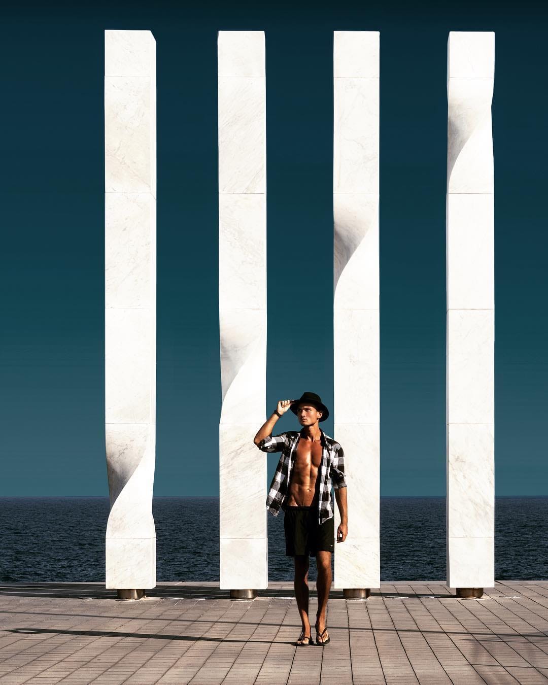 Post 8 by Carlos Aranguren photographer on Instagram (image)