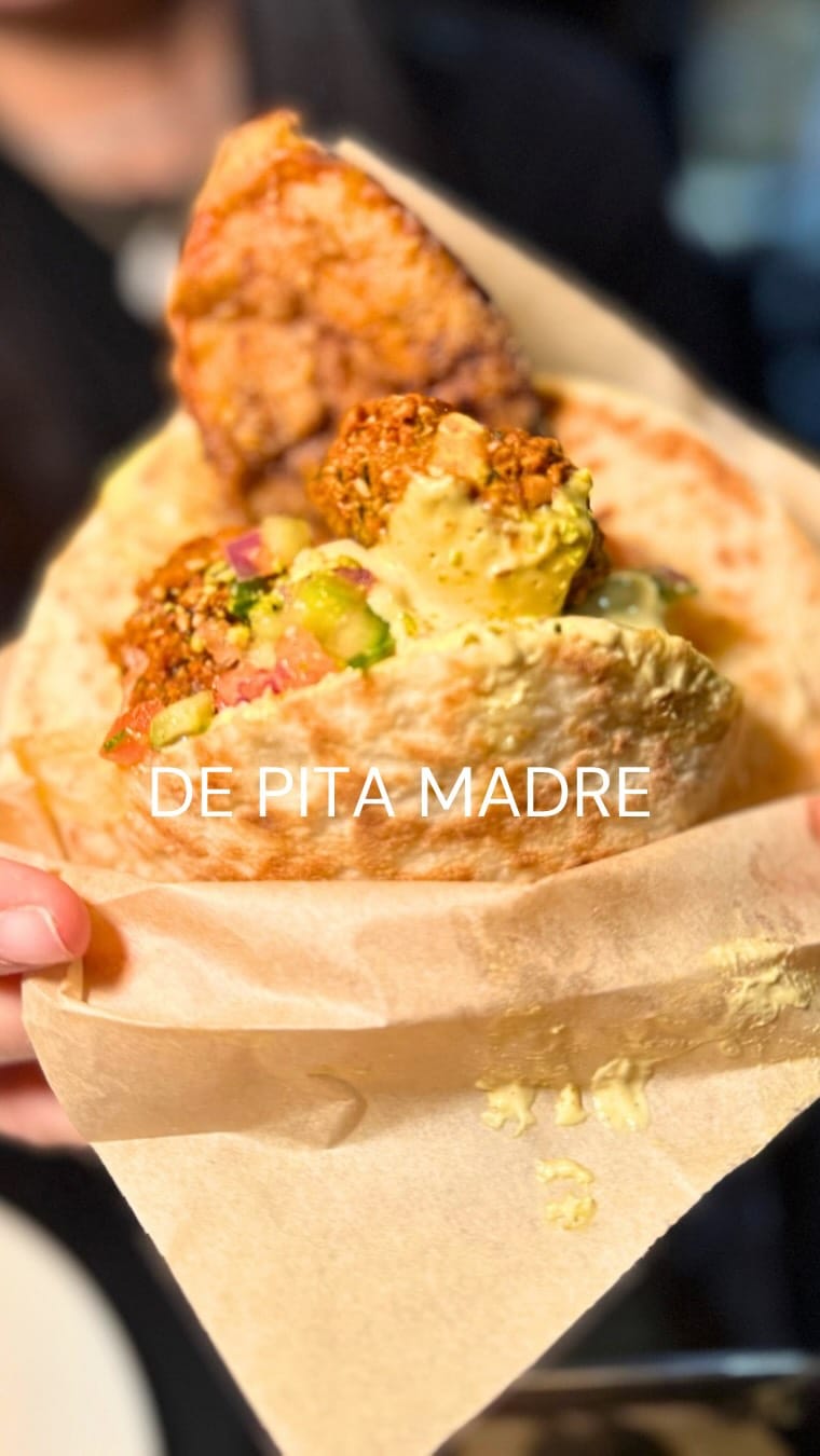 Post 4 by Liz | Miami Food Blogger on Instagram (video)