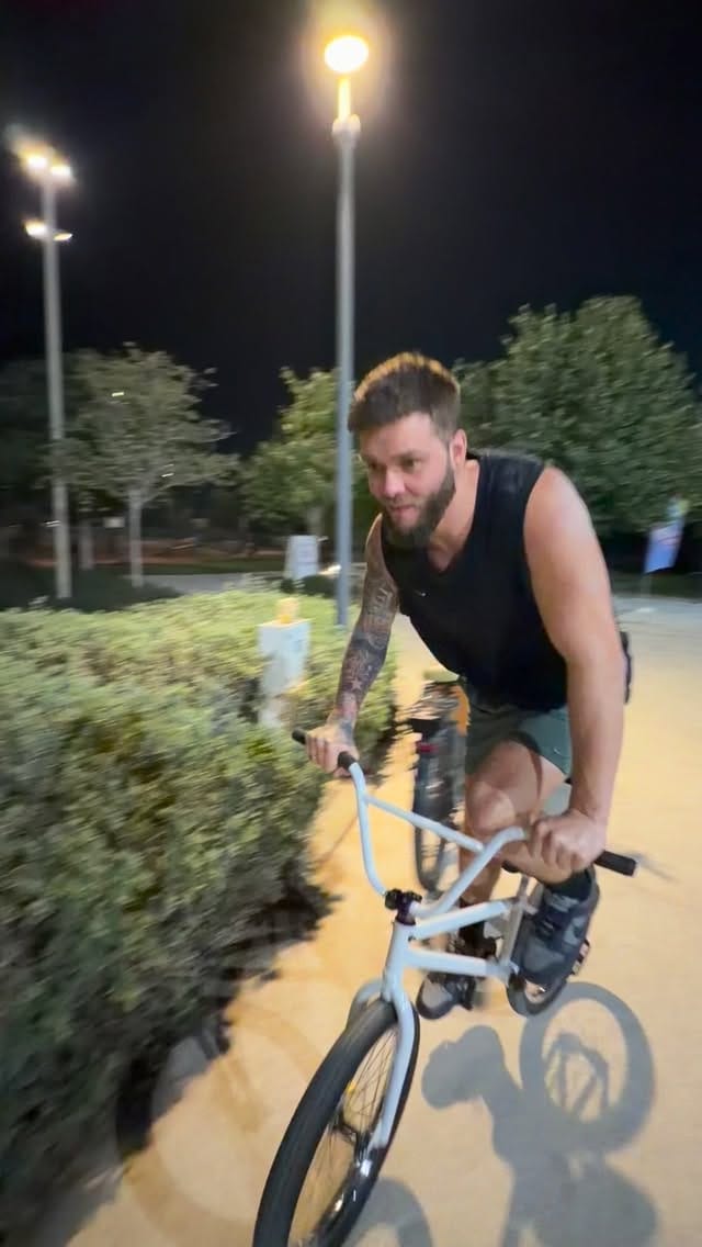 Post 5 by Ryan Taylor on Instagram (video)