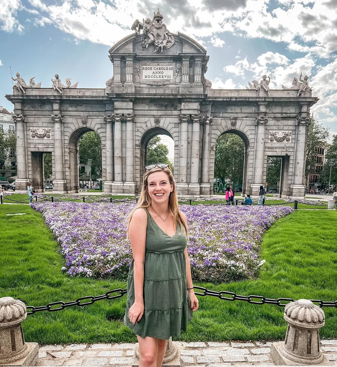 Post 7 by Lisa S. | Travel Blogger on Instagram (image)