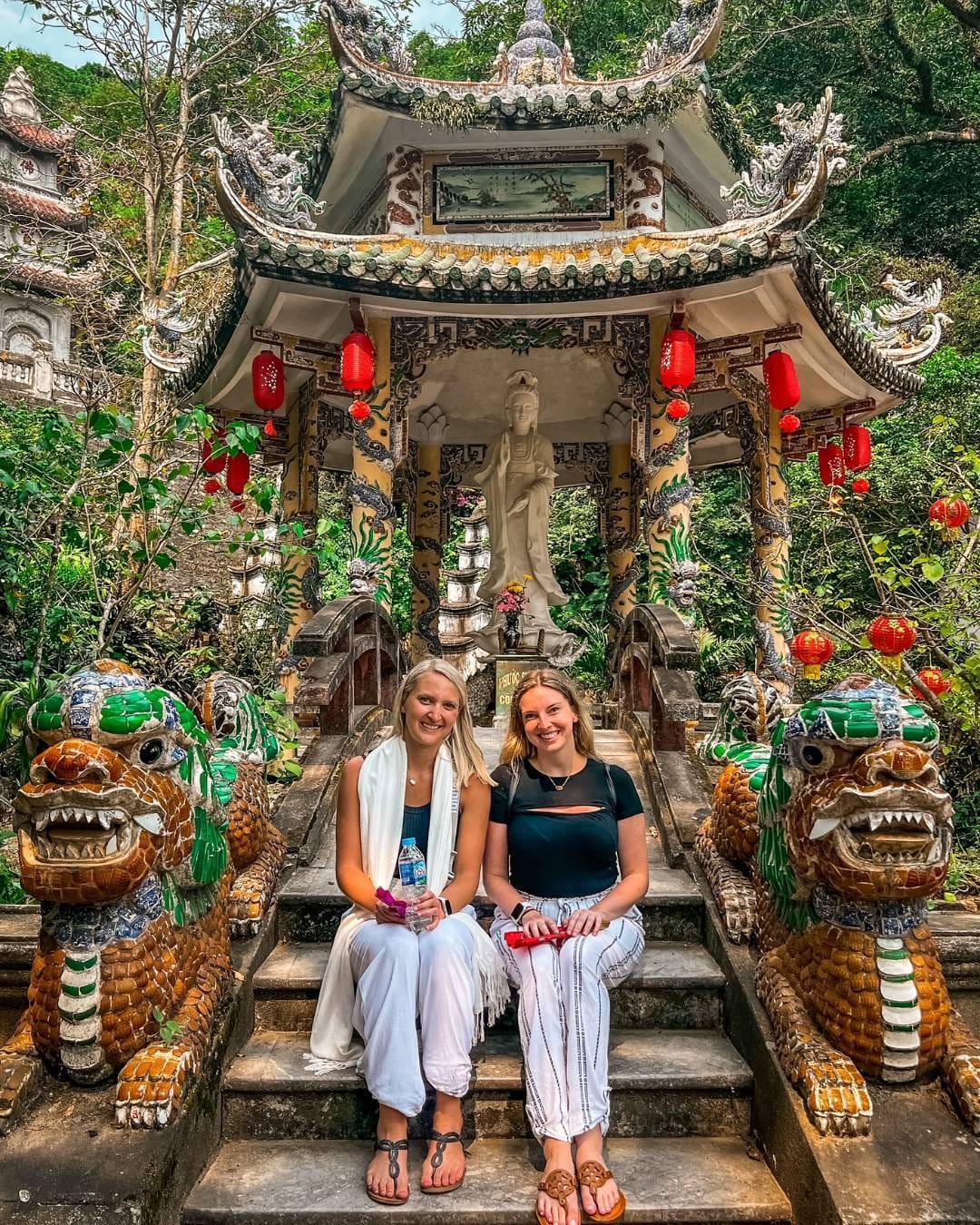 Post 3 by Lisa S. | Travel Blogger on Instagram (image)