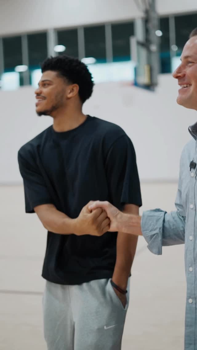 Post 4 by Ray J Dennis on Instagram (video)