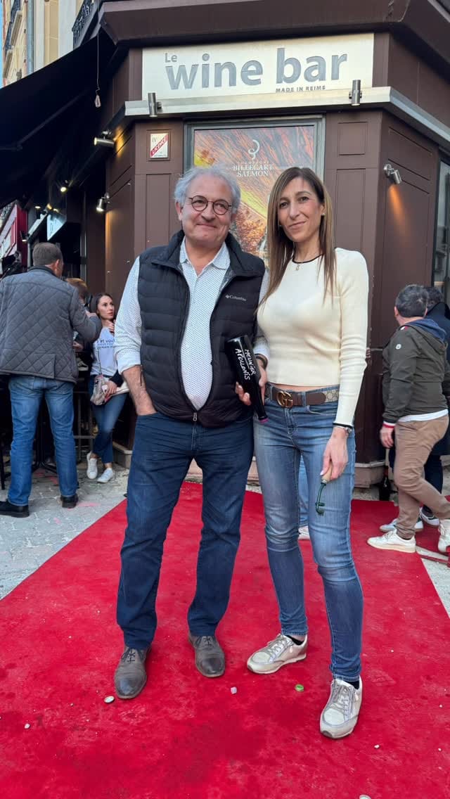 Post 6 by Maite on Instagram (video)
