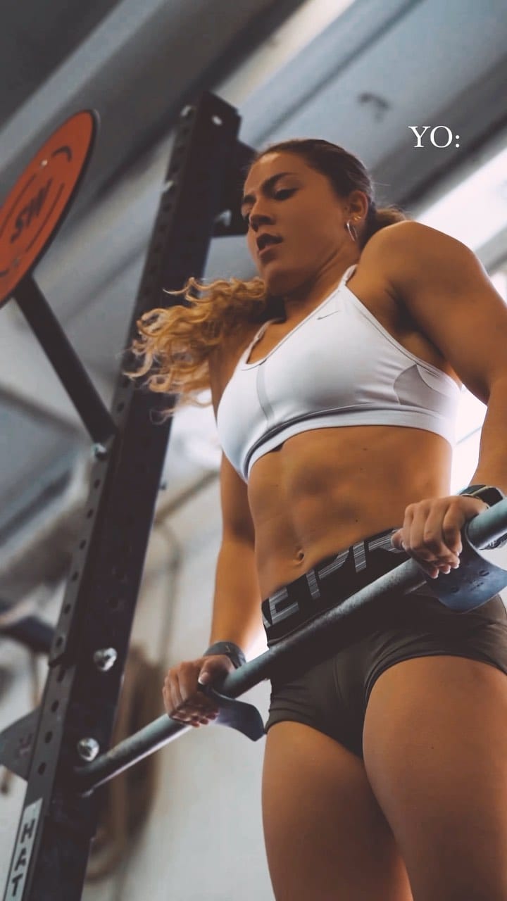 Post 10 by Laura Martínez on Instagram (video)