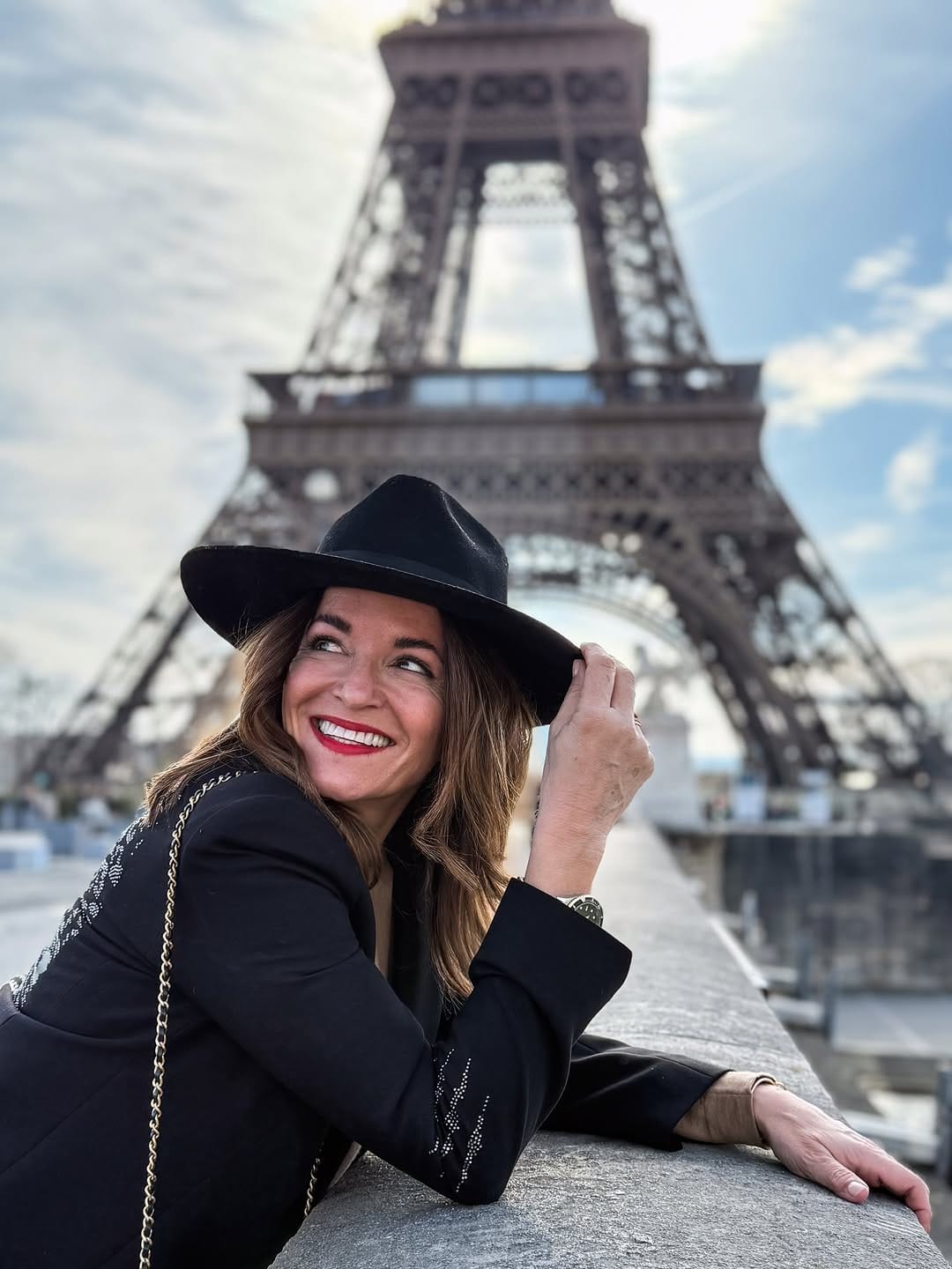 Post 10 by Loleta Bernabé - Luxury Travel & real Cooking since 2012 on Instagram (carousel)