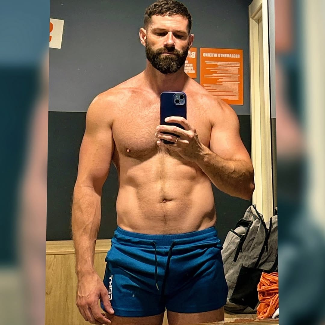 Post 8 by Javier Cervantes on Instagram (image)