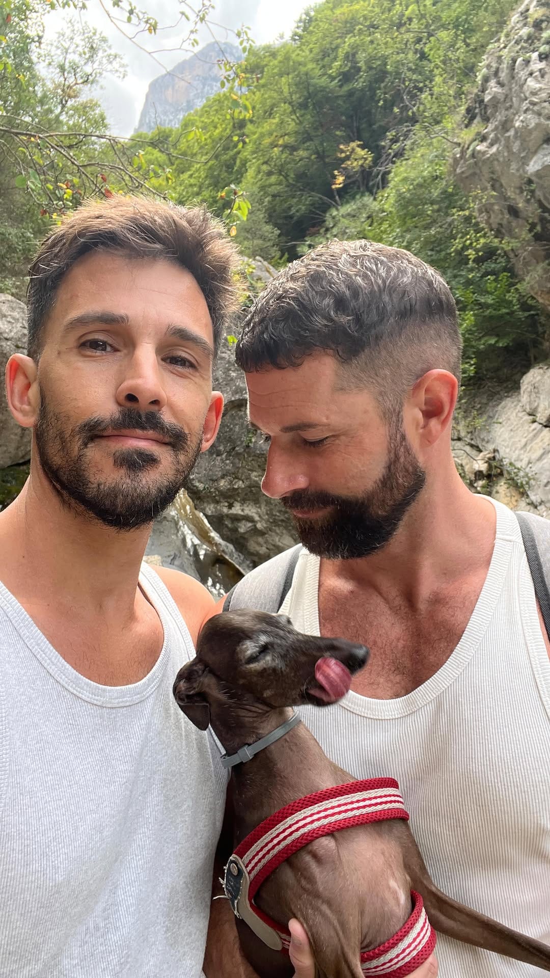 Post 3 by Javier Cervantes on Instagram (video)